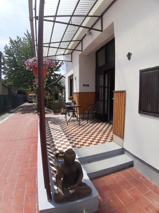 Minibali Apartmanok Siófok Zewnętrze zdjęcie