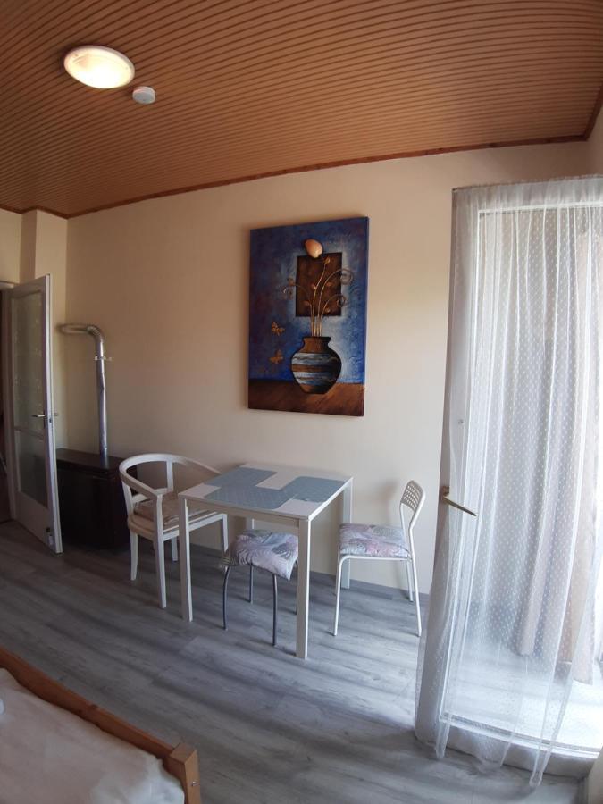Minibali Apartmanok Siófok Zewnętrze zdjęcie